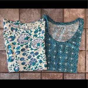 Bundle of Two Loft T-Shirts